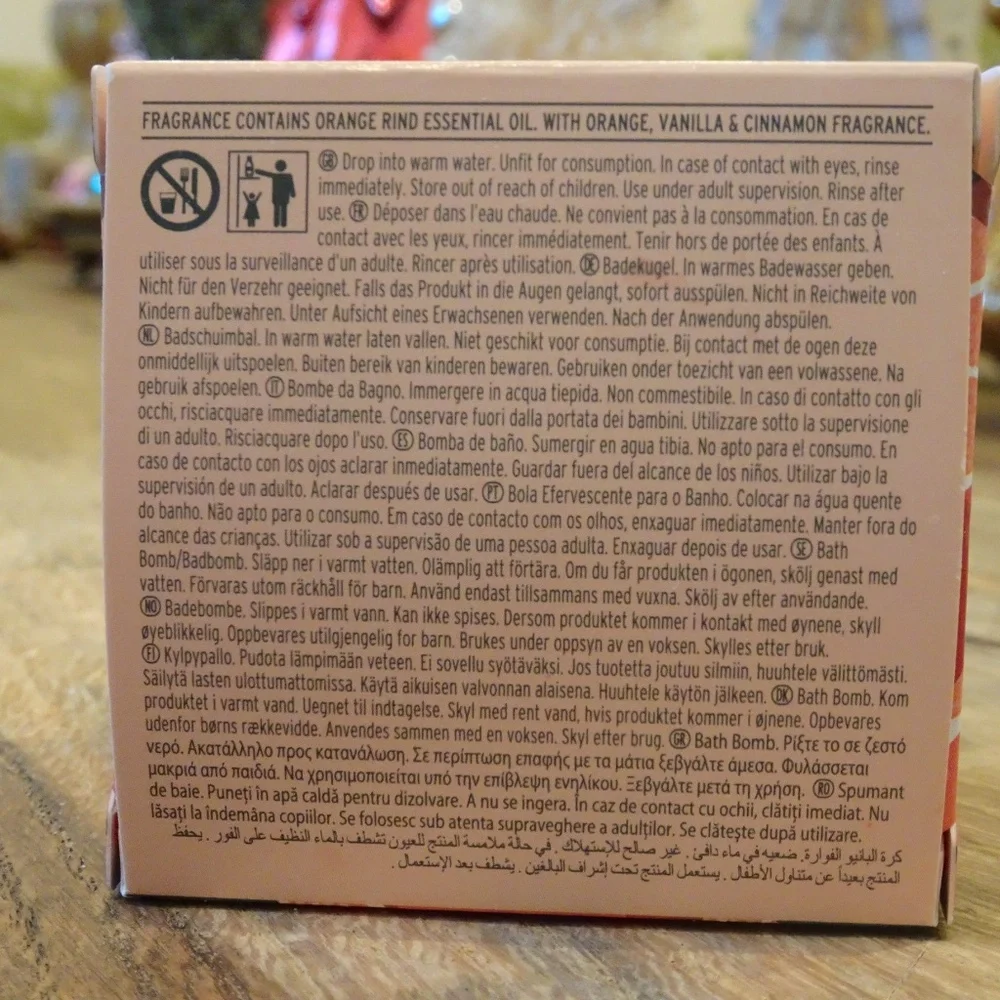NEW! The Body Shop Vegan Spiced Orange Bath Bomb - Orange, Vanilla, Cinnamon